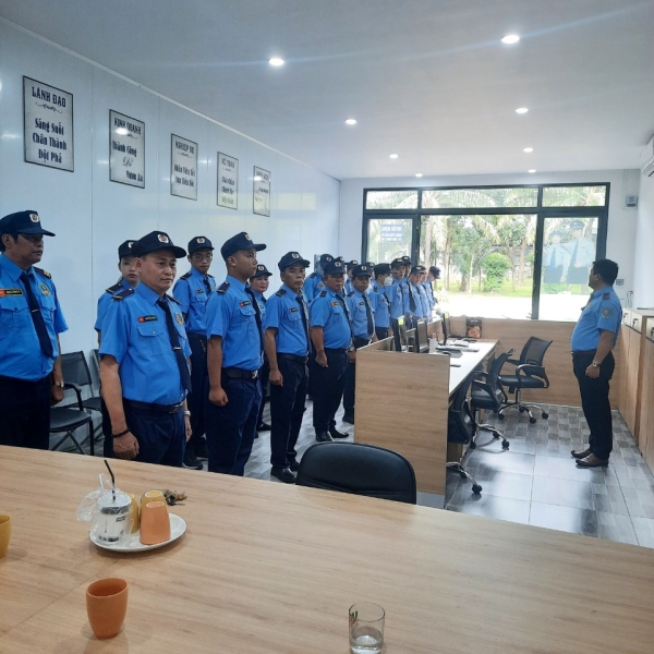 HUẤN LUYỆN BẢO VỆ 