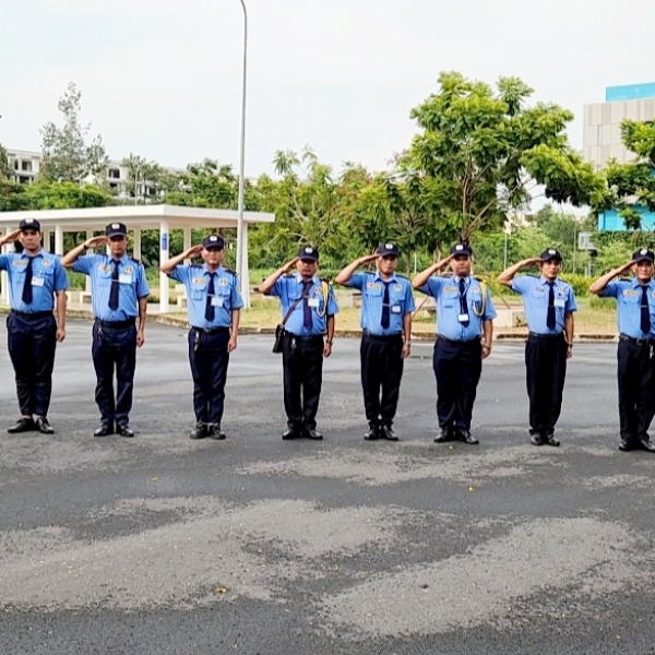 BẢO VỆ MỤC TIÊU DI ĐỘNG