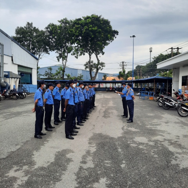 ĐỘI NGŨ BẢO VỆ KHU CÔNG NGHIÊP