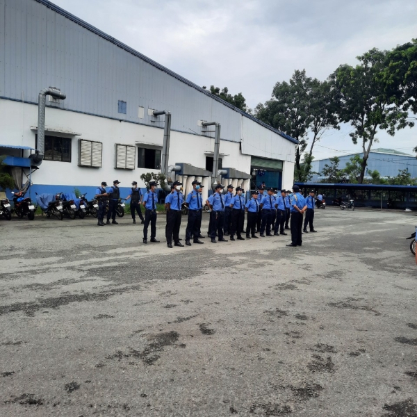 ĐỘI NGŨ BẢO VỆ KHU CÔNG NGHIÊP
